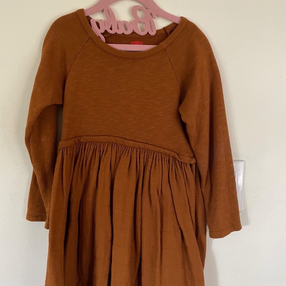 BonTon girls dress size 6 deep ochre sweater dress with long sleeves